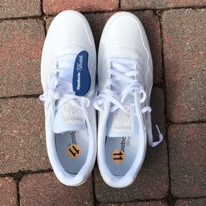 NWT Reebok Harman Run Size 11